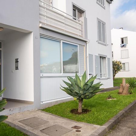 P&H Holiday Beach Apt Ponta Delgada Zewnętrze zdjęcie
